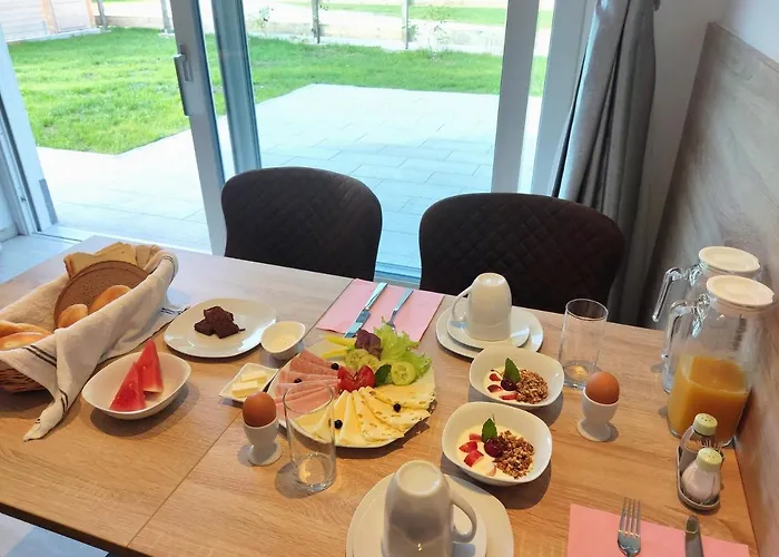 Bed and Breakfast Pan Haus 3*